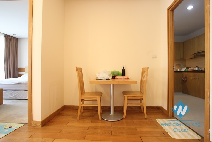 High quality apartment with lake view for rent in Xuan Dieu street, Tay Ho, Hanoi